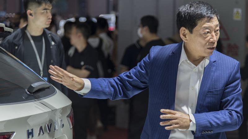 车圈大佬“卷”进直播间